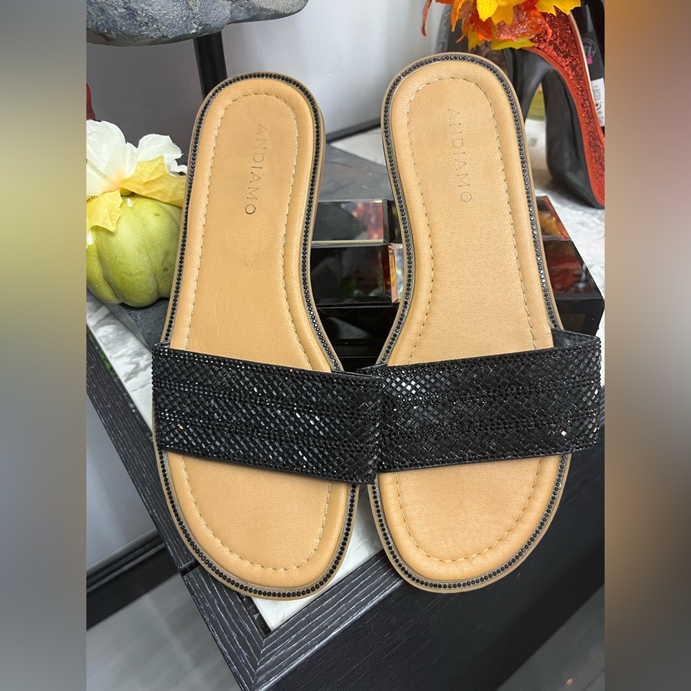 Andiamo Women's Black Sandals